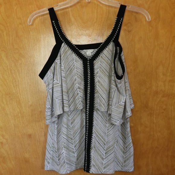 3/$15 CATO Cold Shoulder Pop Over Printed Blouse - Picture 3 of 16